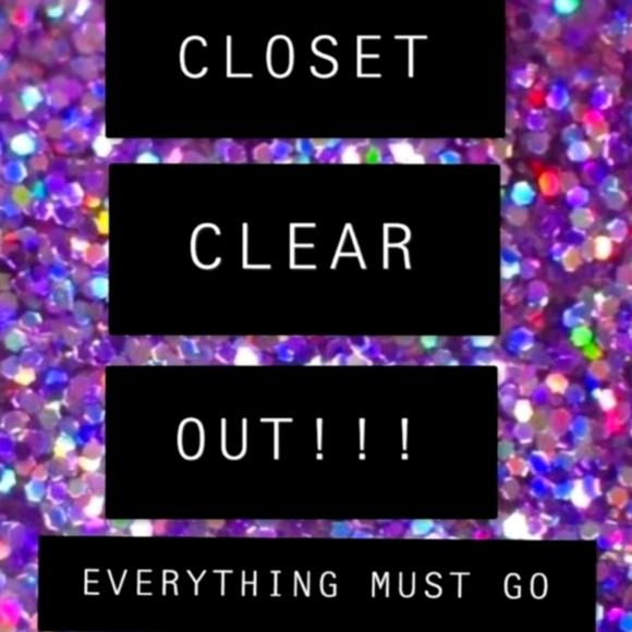 ๐๐งLOWEST CLOSET PRICES EVER!! ๐๐ง - Picture 6 of 12